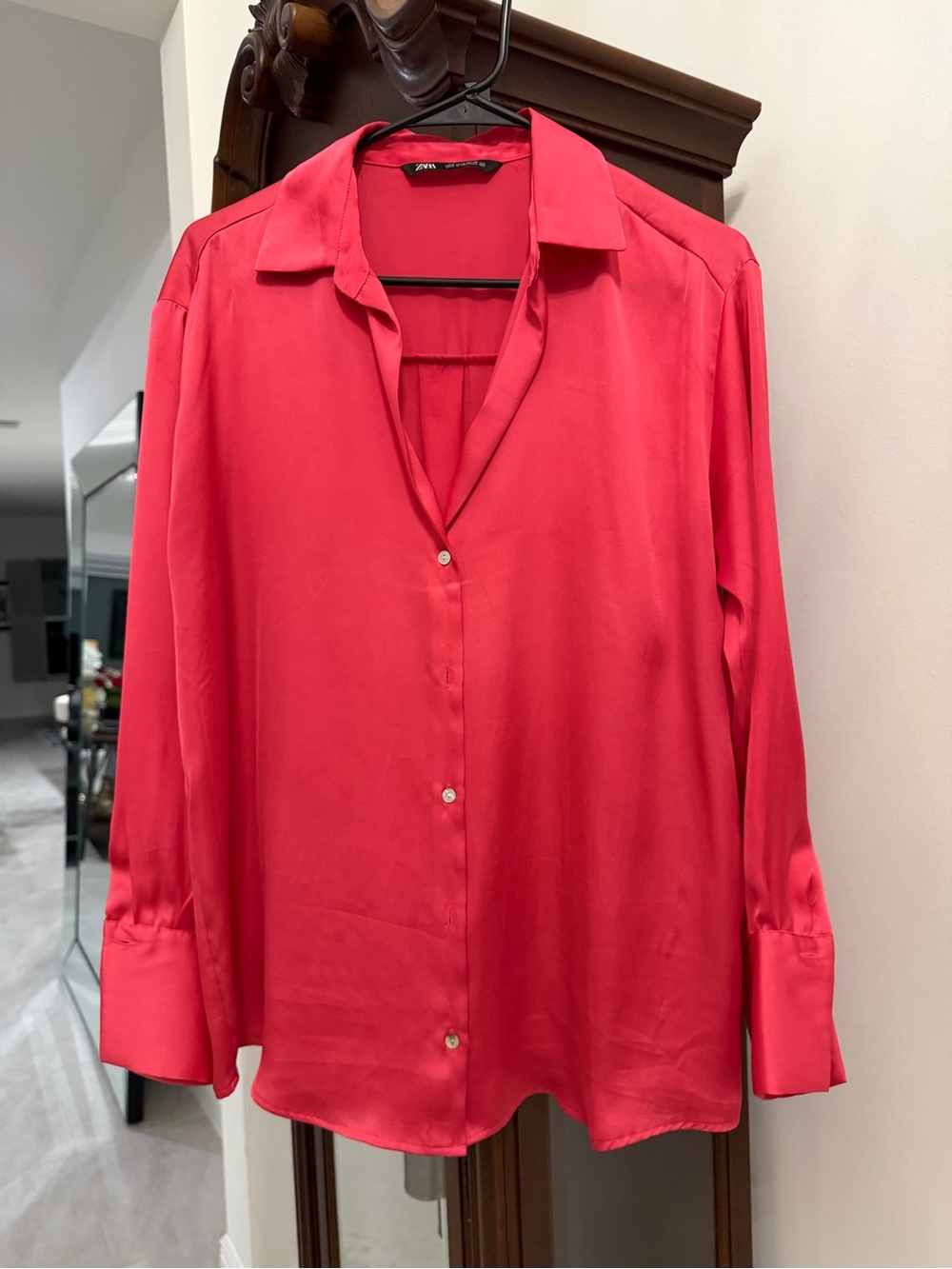 Zara Women's Fucsia Satin Button-Up Blouse